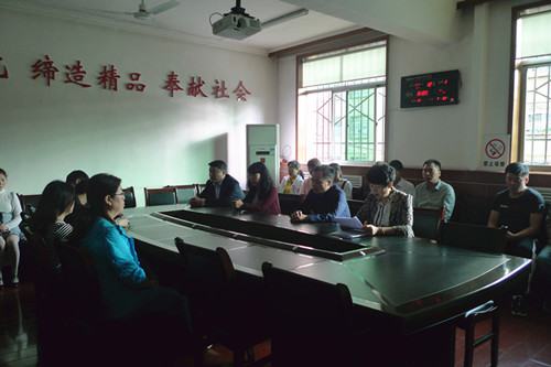 機(jī)電安裝公司認(rèn)真?zhèn)鬟_(dá)建設(shè)集團(tuán)2017年信訪穩(wěn)定工作研判會議精神