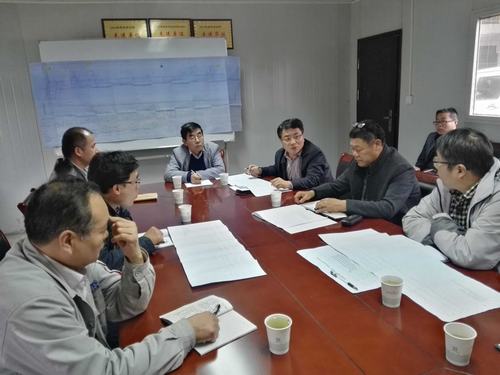 建設(shè)集團(tuán)副總經(jīng)理王明智親臨礦建二公司組織落實冶坪項目二期施工計劃