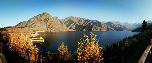 天池秋色