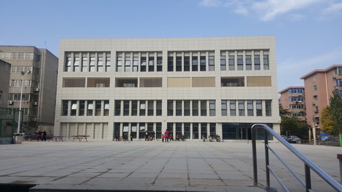 銅川分公司三普中區(qū)職工活動(dòng)中心、地下停車場(chǎng)工程順利交付使用