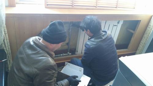 韓城分公司“只爭(zhēng)朝夕，事不過(guò)夜”圓滿(mǎn)完成韓城礦業(yè)公司辦公樓暖氣改造工程