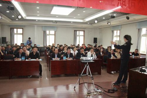 銅煤公司以培訓為依托全面加強人才隊伍建設(shè)