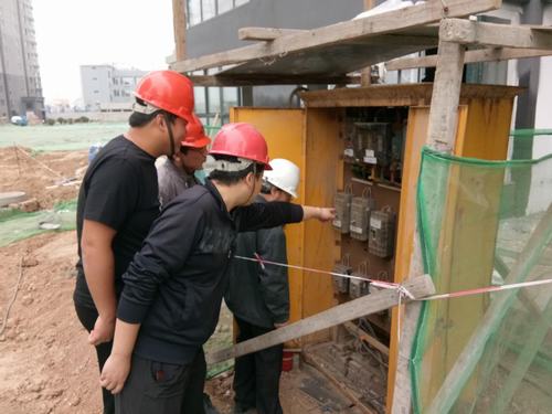 韓城分公司施工一線打響施工安全專項攻堅行動第一戰(zhàn)