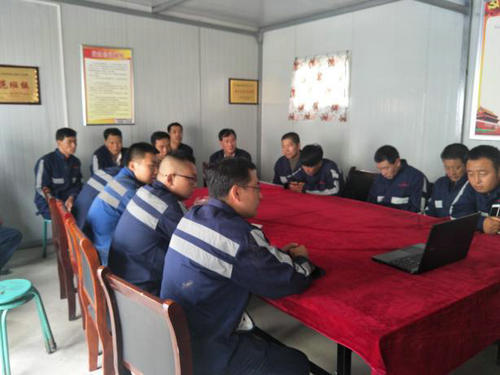陜煤建設(shè)洗選煤運(yùn)營(yíng)公司安裝第二項(xiàng)目部開(kāi)展“生命至上、安全發(fā)展”安全猜謎活動(dòng)
