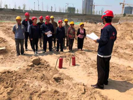陜煤建設(shè)地基分公司二項(xiàng)目部加強(qiáng)防火意識(shí)開(kāi)展消防演練