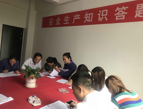 陜煤建設(shè)公司一線:多措并舉確保安全生產(chǎn)月活動(dòng)取得實(shí)效