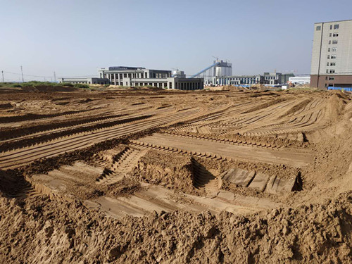 陜煤建設(shè)機(jī)電安裝公司:曹家灘項目部抓緊建設(shè)非標(biāo)加工廠房