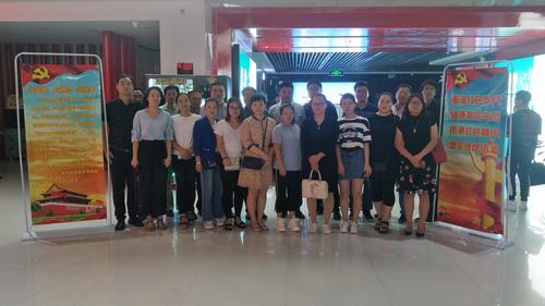 陜煤建設(shè)各單位組織觀看黨史故事片《大會師》《風(fēng)云1927》