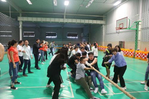 陜煤建設(shè)天工、設(shè)計(jì)、大秦置業(yè)、咸陽公司聯(lián)合舉辦迎國慶 “拔河”聯(lián)誼賽