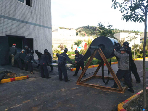 陜煤建設(shè)天工公司安裝運(yùn)營(yíng)項(xiàng)目部高效完成合陽(yáng)煤礦201皮帶更換任務(wù)