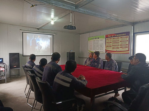 陜煤建設(shè)洗選煤運(yùn)營(yíng)公司：開(kāi)展安全警示伴我行活動(dòng)