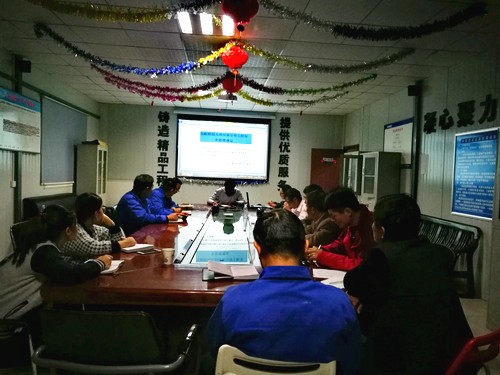 陜煤建設天工公司土建十五部職工專業(yè)知識課開講了