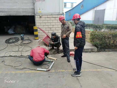 陜煤建設(shè)天工公司:群安員“紅袖章”身份亮出來(lái)