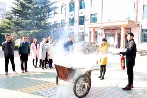 陜煤建設(shè)澄合分公司基層單位全員開(kāi)展“消防日”活動(dòng)筑牢安全“防火墻”