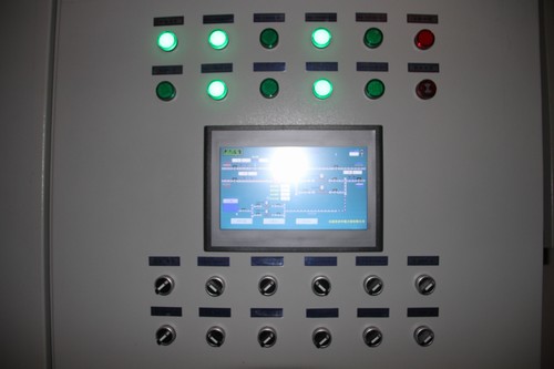 陜煤建設(shè)銅煤公司全力以赴實現(xiàn)銅煤1#、2#住宅小區(qū)正常供暖