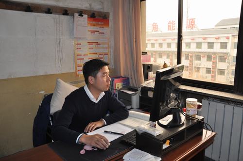 陜煤建設(shè)韓城分公司熱議《中國(guó)共產(chǎn)黨支部工作條例（試行）》