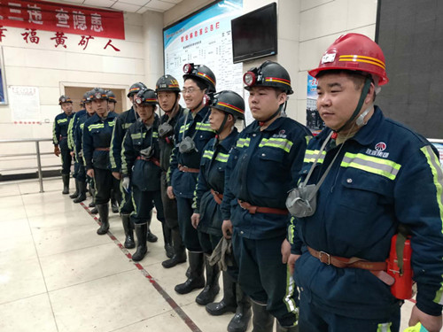 春節(jié)，堅(jiān)守是最美“敬業(yè)福”