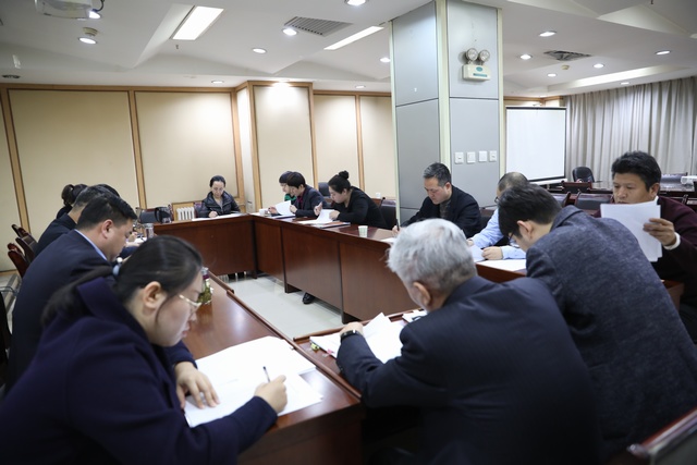 陜煤建設(shè)路橋分公司召開黨員述諾評諾專題會(huì)