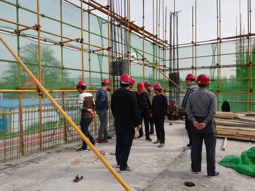 陜煤建設(shè)渭南分公司第二、五項(xiàng)目部進(jìn)行內(nèi)部交流學(xué)習(xí)