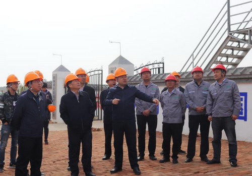 陜西環(huán)保集團(tuán)總經(jīng)理顧峰一行蒞臨銅川公司在建項(xiàng)目檢查指導(dǎo)工作