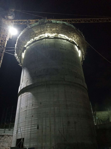 陜煤建設(shè)天工公司土建十部巧用LED燈帶解決筒倉施工照明問題