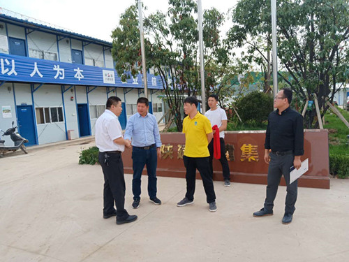 陜煤建設物資公司同陜建八建集團洽談新材料推廣合作事宜