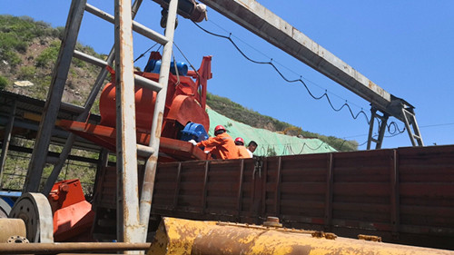 陜煤建設礦建三公司雙龍項目部把好“三關(guān)”提前實現(xiàn)雙貫通迎戰(zhàn)安全生產(chǎn)月