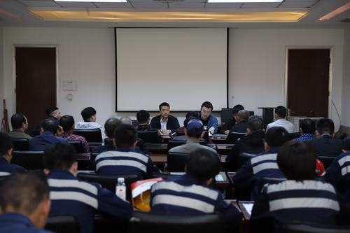 陜煤建設(shè)洗選煤運營公司:對標班前會 助推班組建設(shè)規(guī)范化