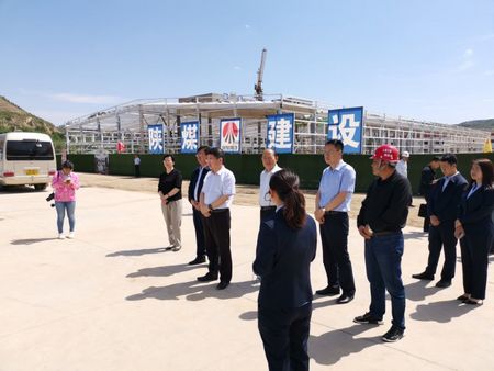 榆林市委常委、組織部部長(zhǎng)張啟東一行蒞臨陜煤建設(shè)天工公司承建的清澗紅棗深加工項(xiàng)目調(diào)研指導(dǎo)工作