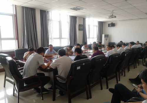 陜煤建設(shè)寶雞分公司承建的雙龍煤業(yè)路燈工程及起重機基礎(chǔ)工程順利通過竣工驗收