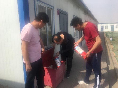 陜煤建設掘進公司：“查風險 除隱患 迎大慶”全員在行動