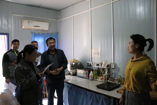 陜煤建設(shè)澄合分公司工會(huì)對(duì)一線人員工作生活質(zhì)量進(jìn)行綜合“診斷”