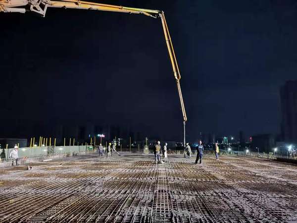 陜煤建設(shè)渭南分公司第一項(xiàng)目部超危大工程順利實(shí)施完畢