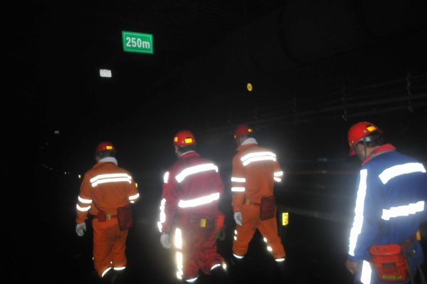 陜煤建設(shè)掘進(jìn)公司：“三個抓手”擰緊后兩個月“安全閥”