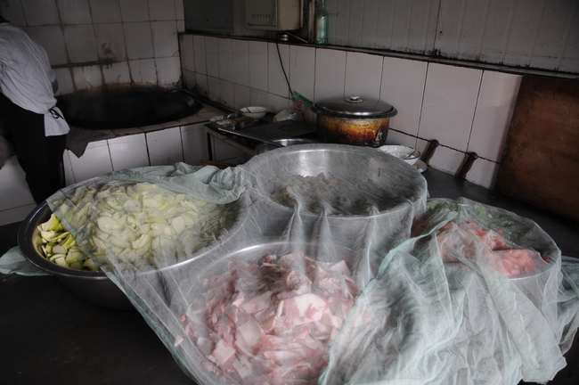 陜煤建設(shè)掘進(jìn)公司：重檢“兩堂一舍”保障工作更要保障生活