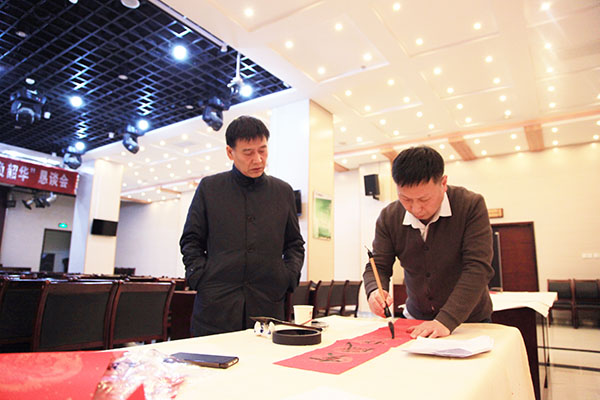 陜煤建設(shè)舉辦“迎春納?！鳖}春聯(lián)活動