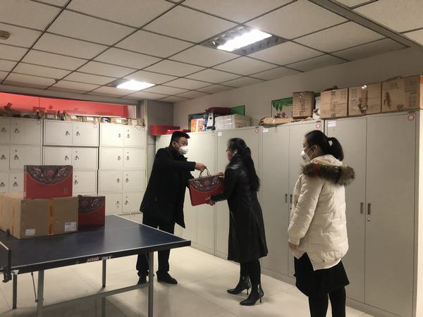 陜煤建設(shè)礦建二公司開展“抗疫情、巾幗夢(mèng)”活動(dòng)