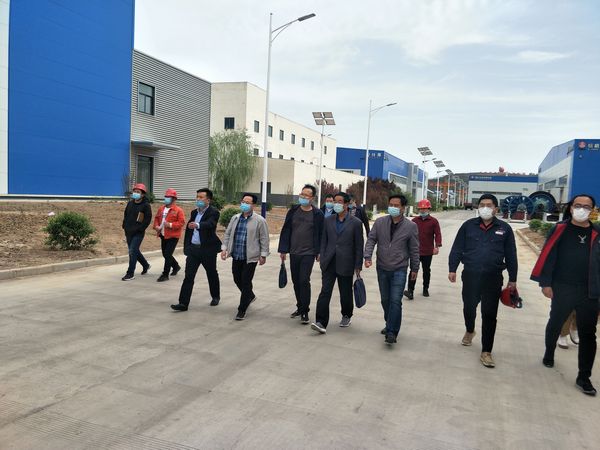 彬長礦業(yè)有限公司生產(chǎn)服務(wù)中心二期工業(yè)場(chǎng)地豎向道路及排雨水工程通過竣工驗(yàn)收