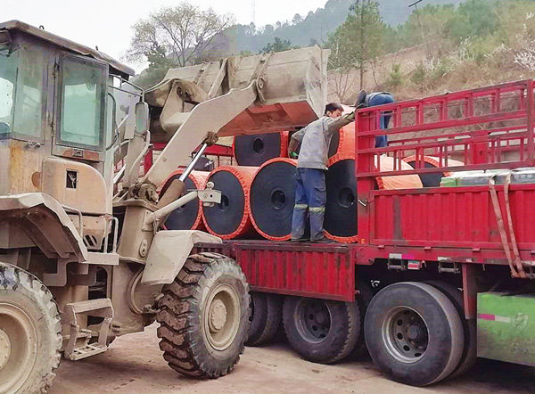 陜煤建設(shè)礦建三公司雙龍項目部開啟“大干紅五月”奮斗模式