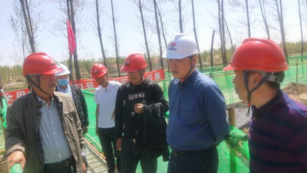 陜煤建設(shè)榆林公司 檢查保安全 慰問暖人心