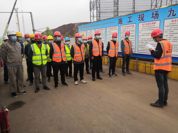 陜煤建設(shè)漢中分公司第二項目部開展防汛應(yīng)急演練