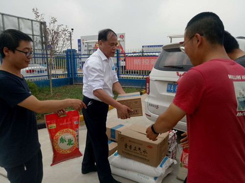 陜煤建設天工公司：中儲糧項目滑模忙，領導關懷送一線