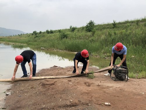陜煤建設路橋分公司彬長項目開展“雨季三防”應急演練