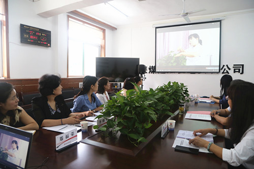 省總工會“母嬰關(guān)愛室”互檢組蒞臨陜煤建設(shè) 機電安裝公司調(diào)研指導(dǎo)