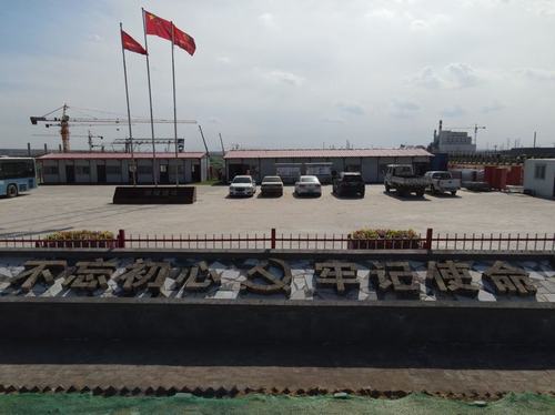 美麗榆林入畫(huà)來(lái) 披星戴月道艱辛