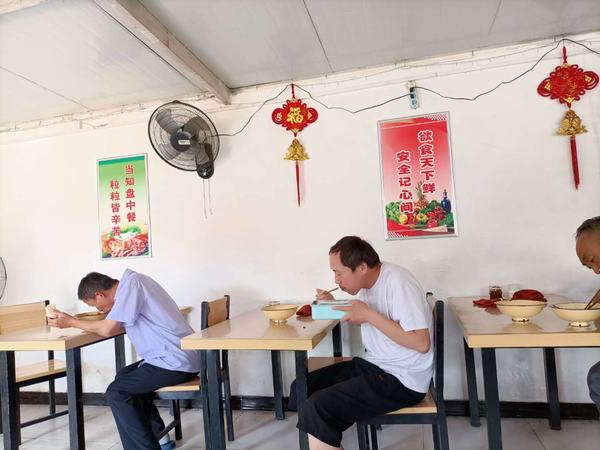 陜煤建設(shè)洗選煤運(yùn)營(yíng)公司：一谷一米千滴汗 拒絕浪費(fèi)傳美德