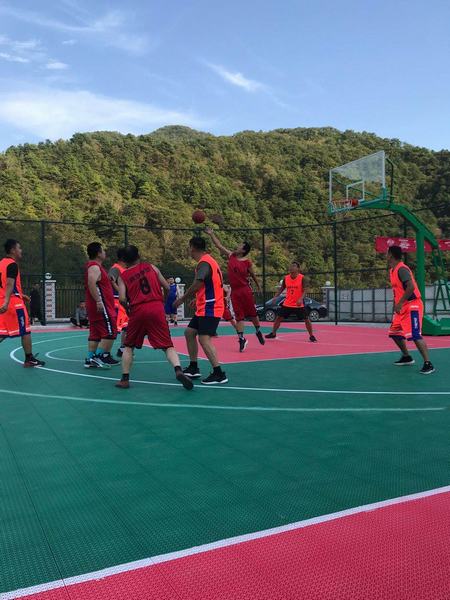 陜煤建設(shè)礦建二公司冶坪項目部：無兄弟不籃球