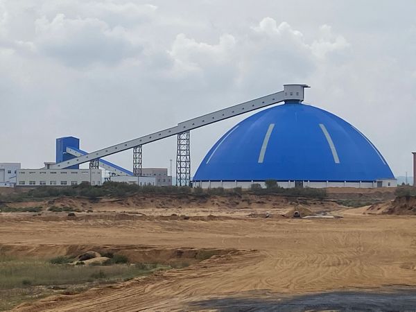 陜煤建設(shè)天工公司承建的榆林清水煤炭集運(yùn)站儲(chǔ)煤場及棧橋工程順利通過竣工預(yù)驗(yàn)收