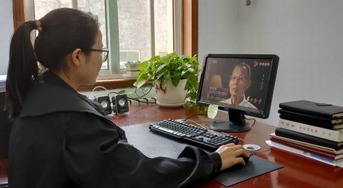 陜煤建設(shè)銅煤公司掀起觀看《為了和平》的熱潮