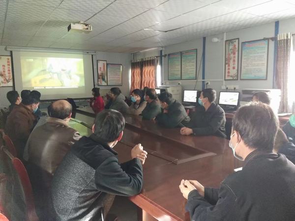 陜煤建設礦建二公司冶坪項目部:深入學習“十四五”緊抓安全“方向舵”